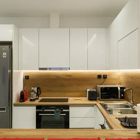 Apartment 2 Bedroom Cozy Stylish